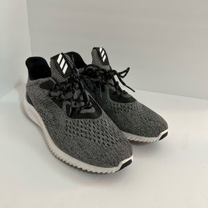 Adidas Mens Alpha3ounce Running Shoes